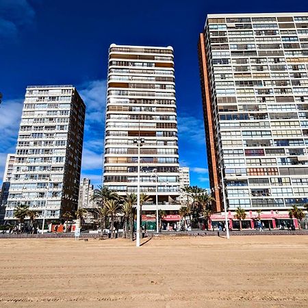 Las Arenas Sea Front Apartments Бенидорм Екстериор снимка