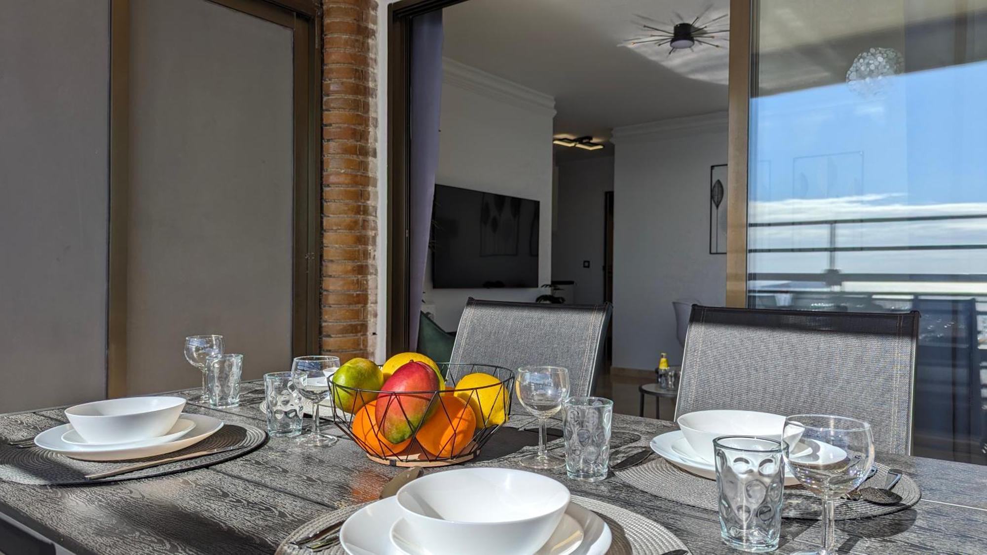 Las Arenas Sea Front Apartments Бенидорм Екстериор снимка
