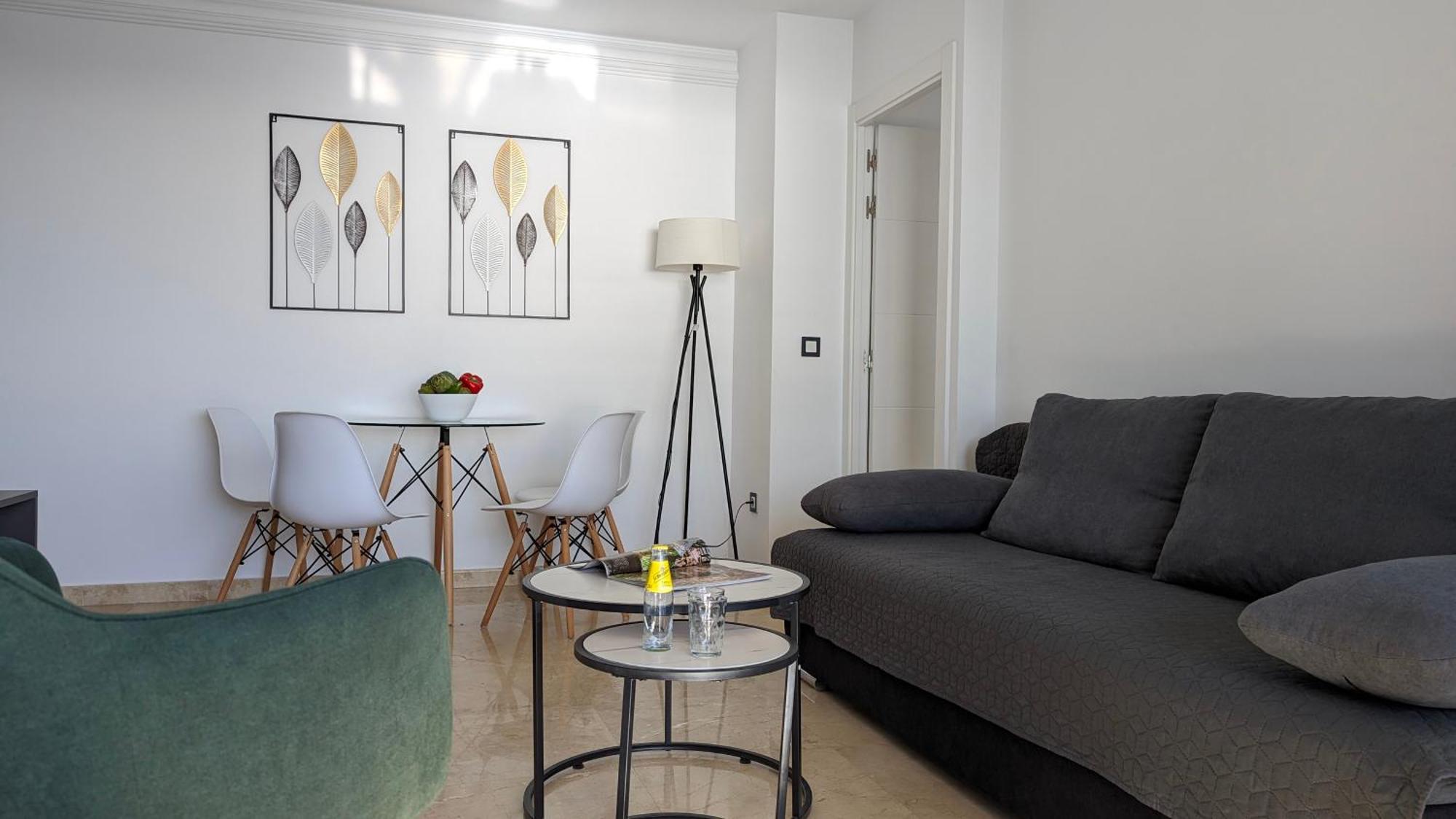 Las Arenas Sea Front Apartments Бенидорм Екстериор снимка